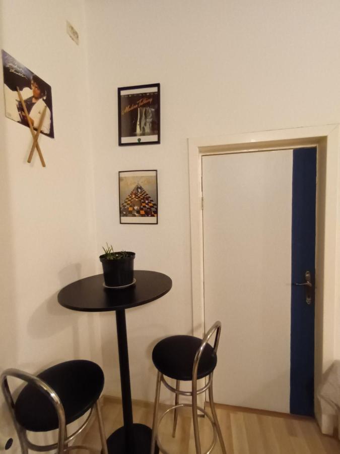 Casa Liveni Appartement Boekarest Buitenkant foto