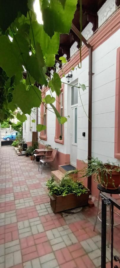Casa Liveni Appartement Boekarest Buitenkant foto