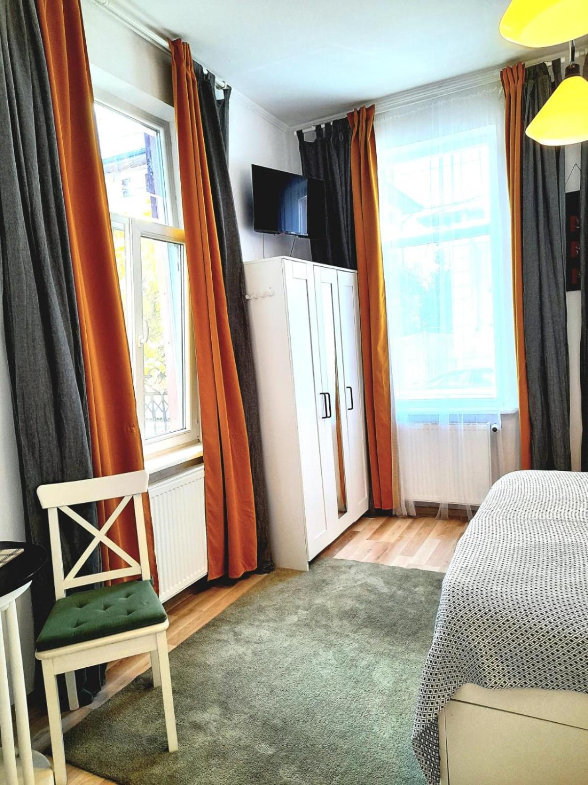 Casa Liveni Appartement Boekarest Buitenkant foto